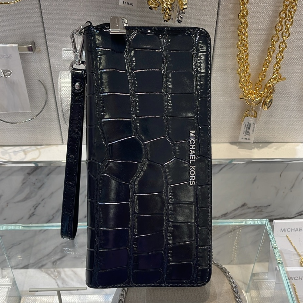 Michael Kors JtSet Travel Metallic Crocodile Embossed Leather Continental Wallet - Picture 5 of 16